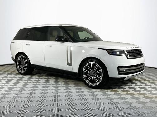 2024 Land Rover Range Rover SE