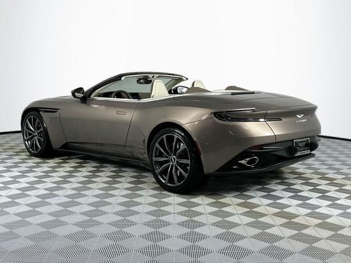 2019 Aston Martin DB11 Volante
