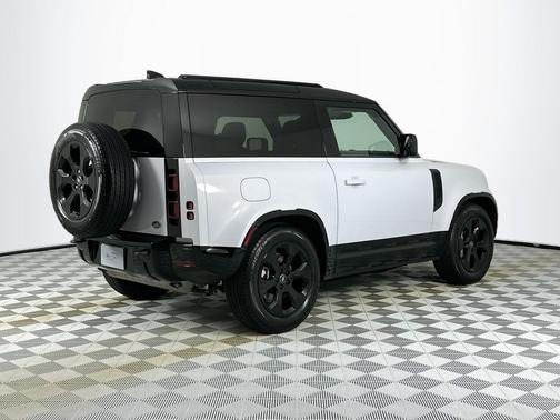 2023 Land Rover Defender 90 X-Dynamic SE