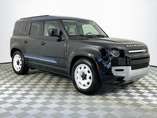 2024 Land Rover Defender 110 P400 S