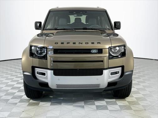 2025 Land Rover Defender 90 P300 S