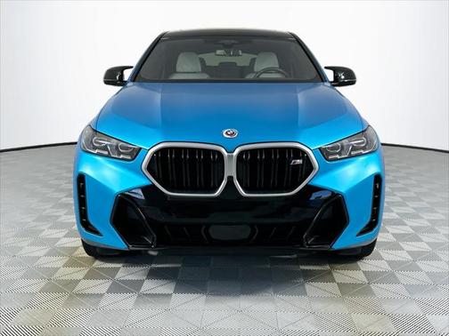 2024 BMW X6 M60i
