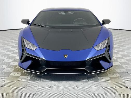 2023 Lamborghini Huracan Tecnica Base