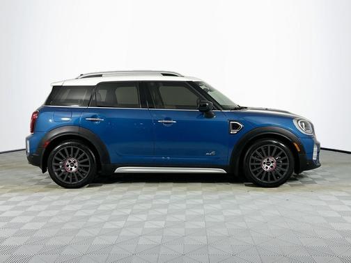 2021 MINI Countryman Cooper S