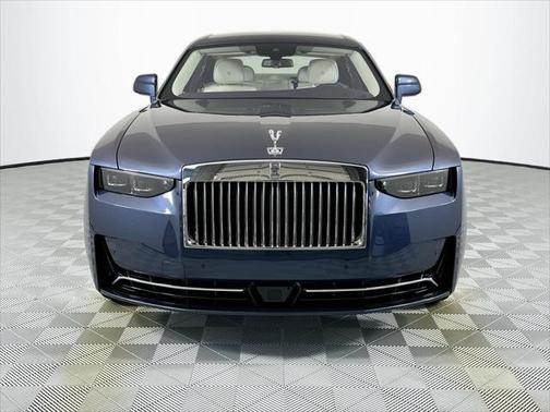 2025 Rolls-Royce Ghost