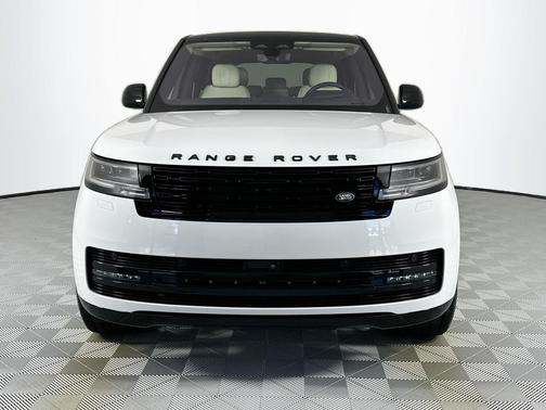 2023 Land Rover Range Rover P400 SE
