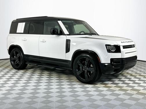 2026 Land Rover Defender X-Dynamic SE