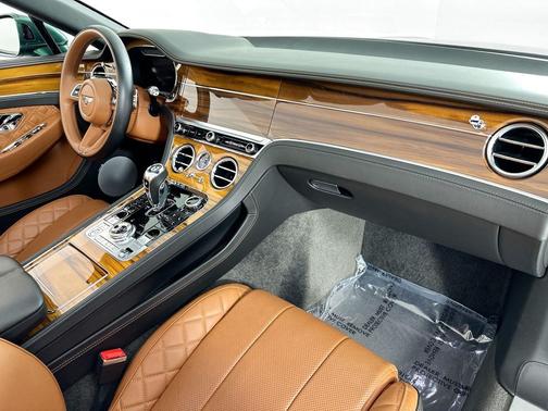 2021 Bentley Continental GT V8