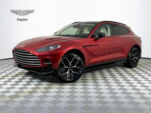 2025 Aston Martin DBX 707