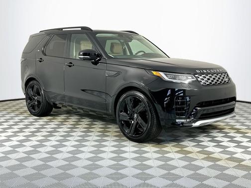 2025 Land Rover Discovery P360 Metropolitan Edition