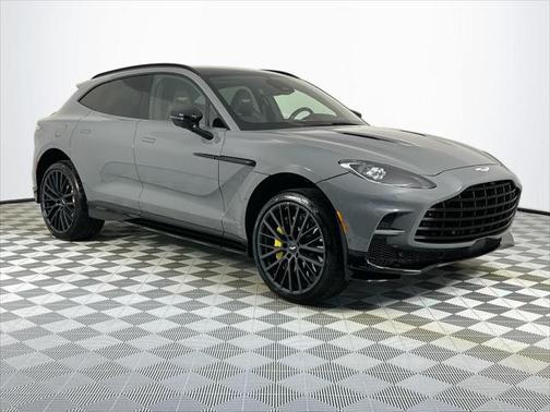 2025 Aston Martin DBX 707