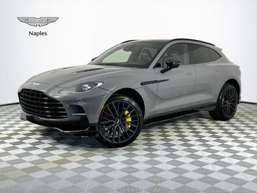 2025 Aston Martin DBX 707