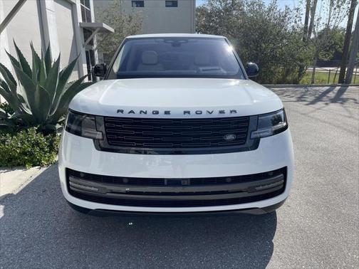 Fuji White 2023 Land Rover Range Rover P530 SE