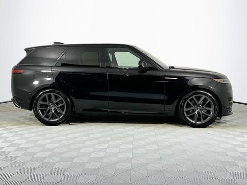 2023 Land Rover Range Rover Sport SE