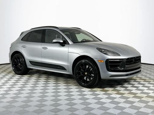 2025 Porsche Macan GTS