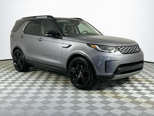 2024 Land Rover Discovery P300 S