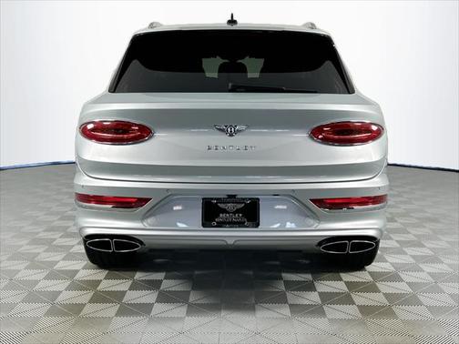 2025 Bentley Bentayga EWB Mulliner