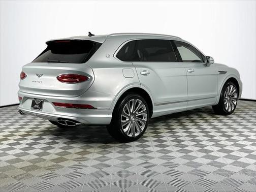 2025 Bentley Bentayga EWB Mulliner