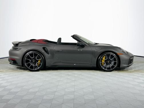 2022 Porsche 911 Turbo