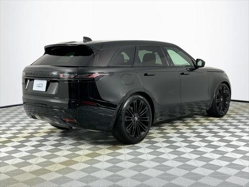 2026 Land Rover Range Rover Velar P400 Dynamic SE