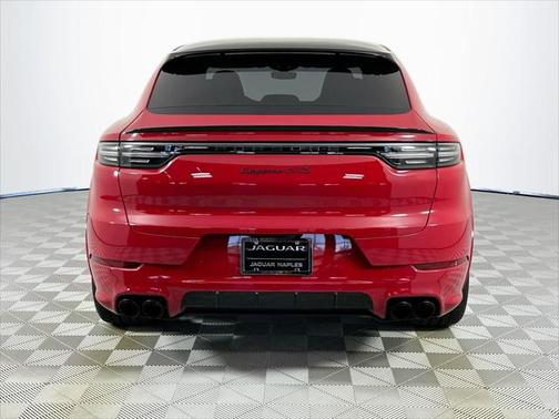 2023 Porsche Cayenne GTS