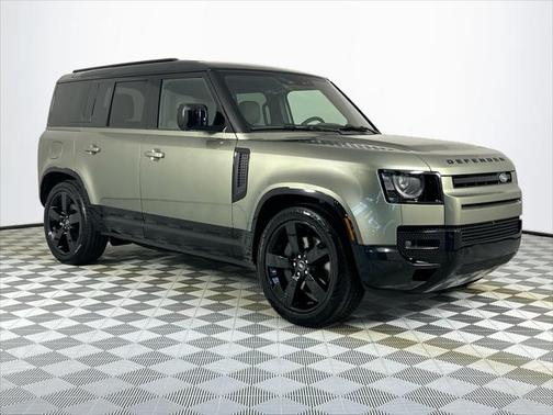 2025 Land Rover Defender 110 P400 X-Dynamic SE