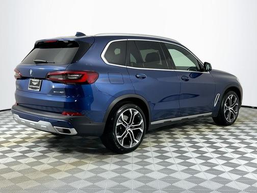2023 BMW X5 sDrive40i