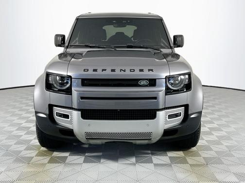 2024 Land Rover Defender 110 P300