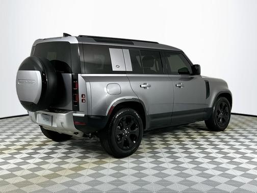 2024 Land Rover Defender 110 P300
