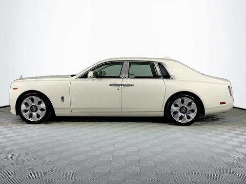 2026 Rolls-Royce Phantom 