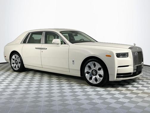 2026 Rolls-Royce Phantom 