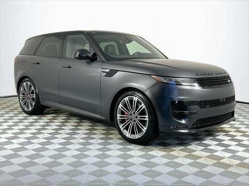 2025 Land Rover Range Rover Sport SE