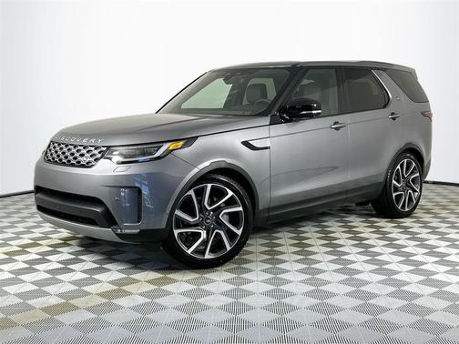 2025 Land Rover Discovery P300 S