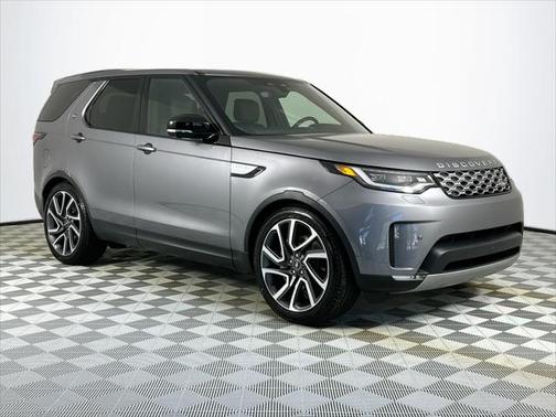 2025 Land Rover Discovery P300 S