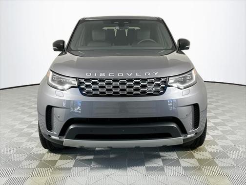 2025 Land Rover Discovery P300 S