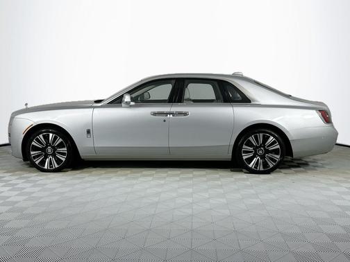 2021 Rolls-Royce Ghost Sedan