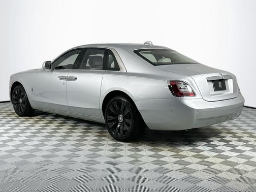 2021 Rolls-Royce Ghost Sedan
