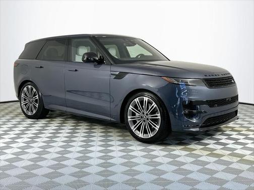 2025 Land Rover Range Rover Sport SE