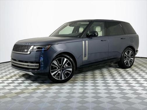 2025 Land Rover Range Rover P550e SE