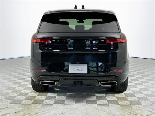 2024 Land Rover Range Rover Sport SE