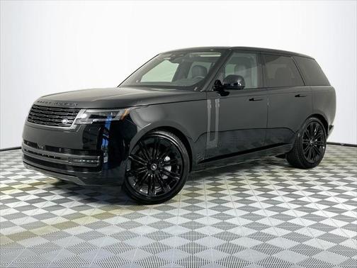 2025 Land Rover Range Rover P530 SE