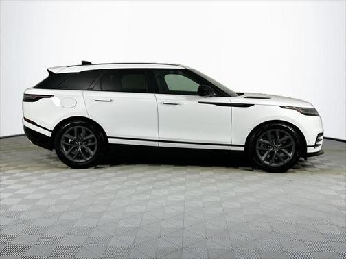 2026 Land Rover Range Rover Velar P250 SE R-Dynamic