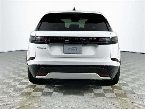 2026 Land Rover Range Rover Velar P250 SE R-Dynamic