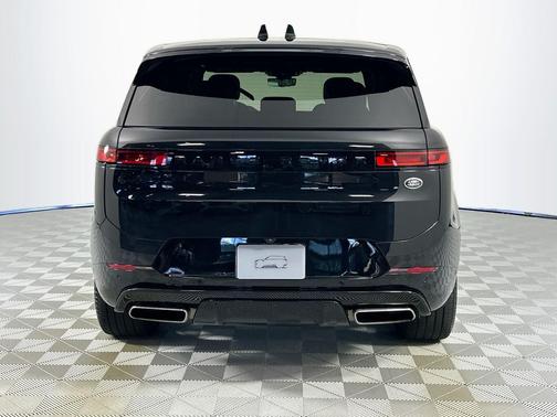 2023 Land Rover Range Rover Sport SE