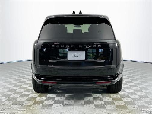 2024 Land Rover Range Rover P400 SE