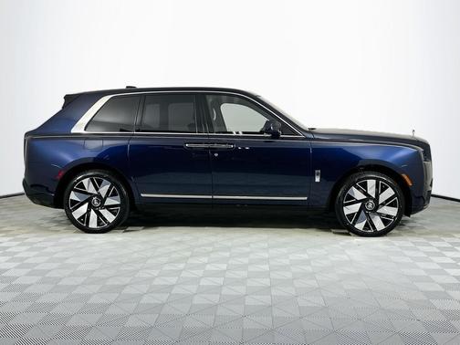 2025 Rolls-Royce Cullinan 