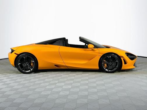 2020 McLaren 720S Base