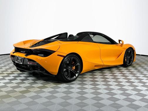 2020 McLaren 720S Base
