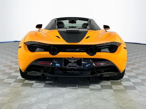 2020 McLaren 720S Base
