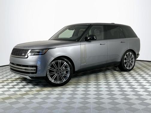 2025 Land Rover Range Rover P530 SE